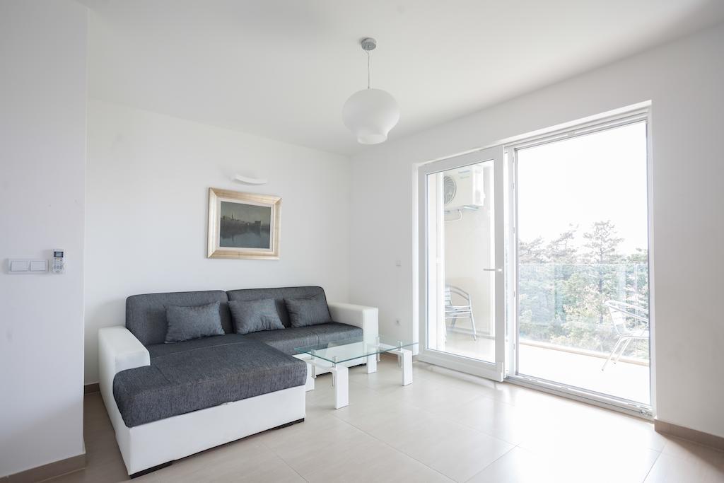 Apartments Lofiel Novalja Room photo