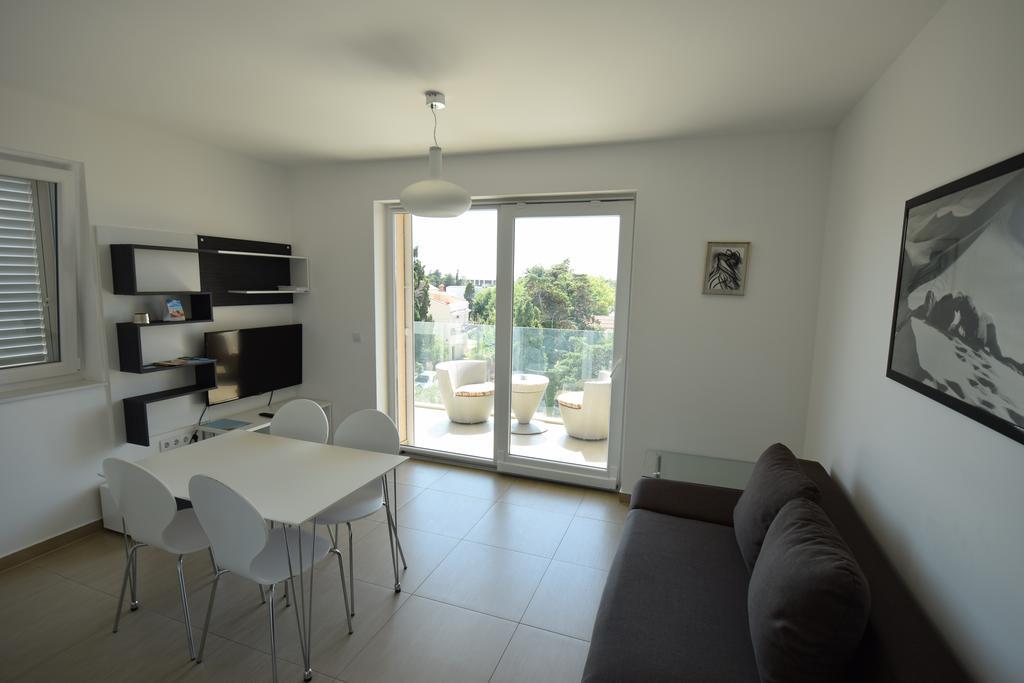 Apartments Lofiel Novalja Exterior photo